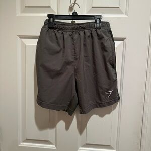 Gymshark Shorts Men’s M Lifting Mesh 5” Inseam Gym Workout Olive Green Pockets